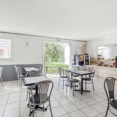 Brit Hotel Clermont-lʼHérault Kültér fotó