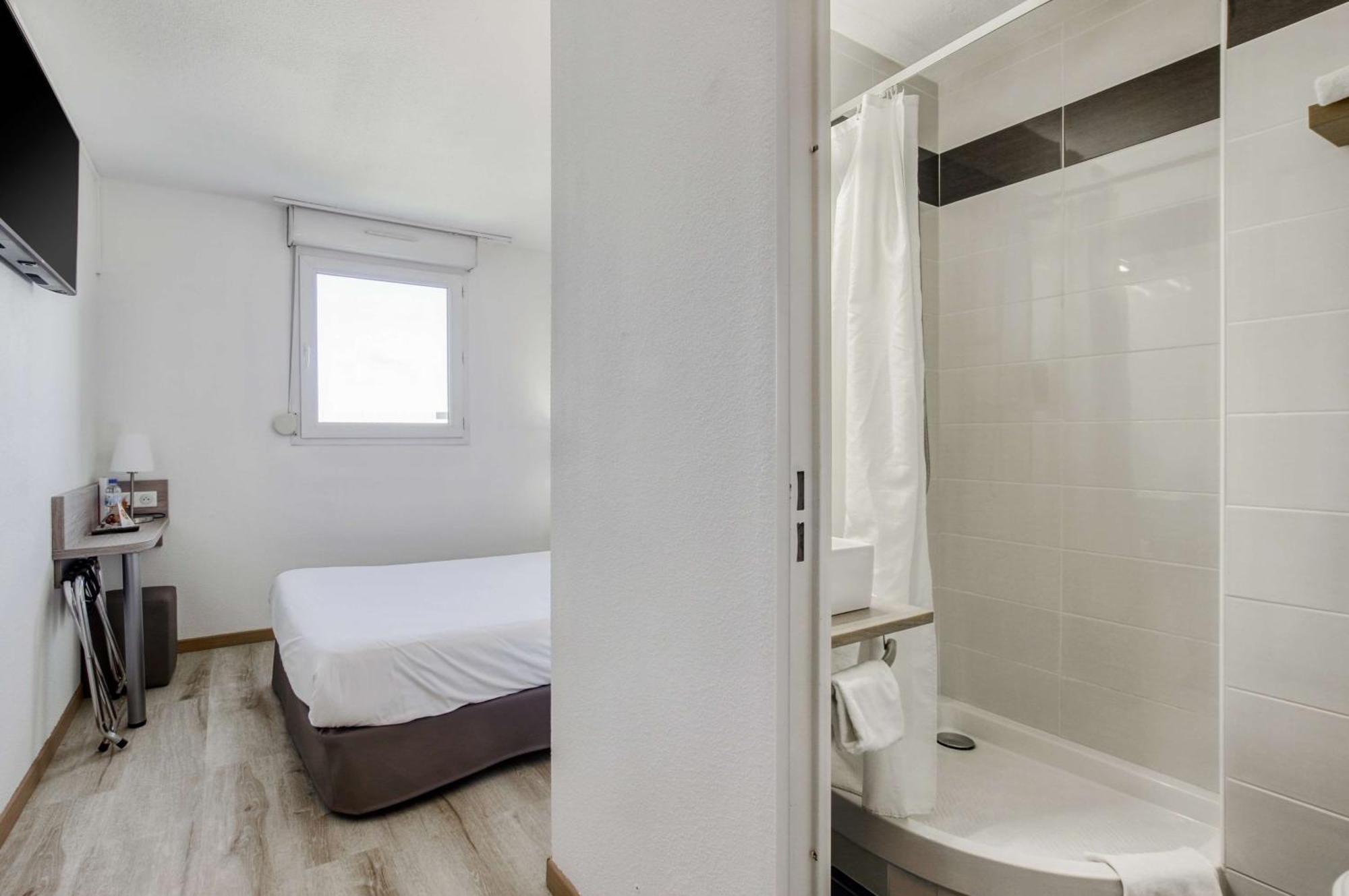 Brit Hotel Clermont-lʼHérault Kültér fotó
